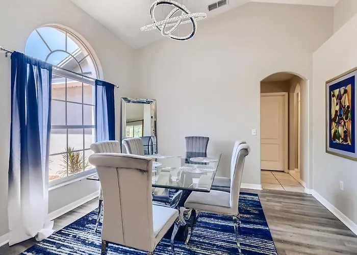 New Modern Relaxing 4 Bedroom Pool Villa Near Disney\'S Parks
