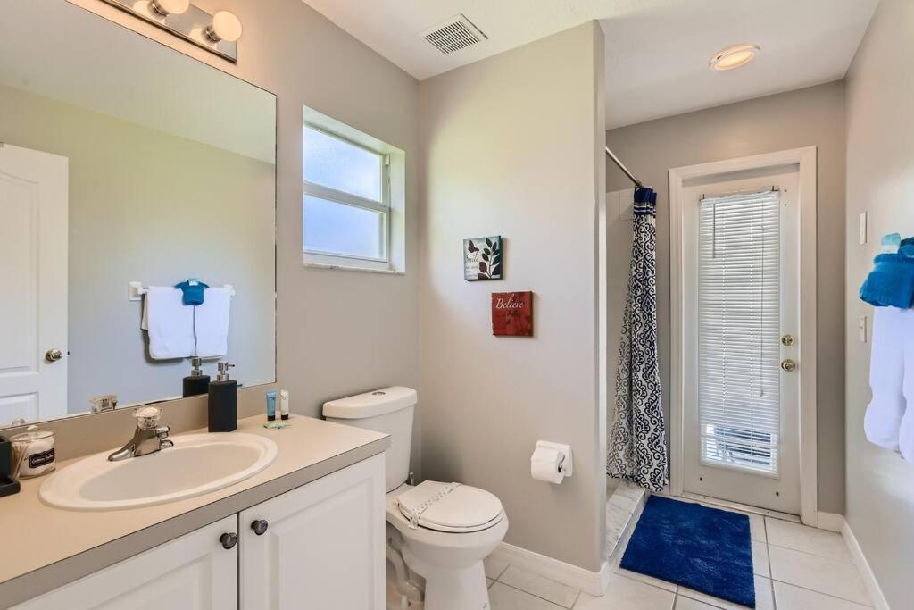 New Modern Relaxing 4 Bedroom Pool Near Disney's Parks Davenport