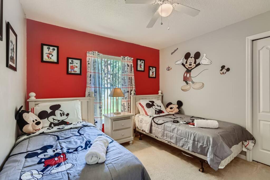 Villa New Modern Relaxing 4 Bedroom Pool Near Disney's Parks Davenport